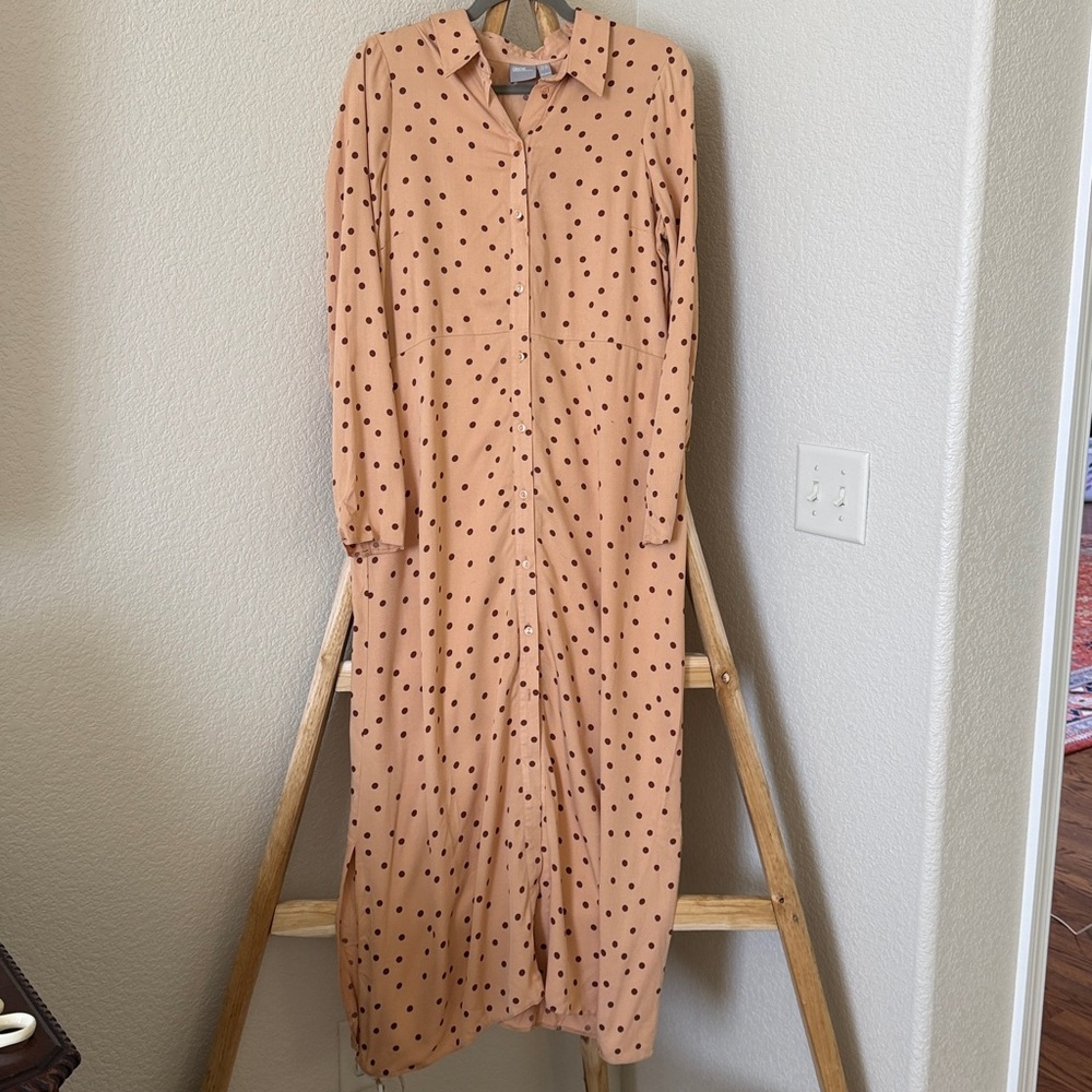 ASOS Peach Polka Dot Long Sleeve Midi Dress - Picture 2 of 4